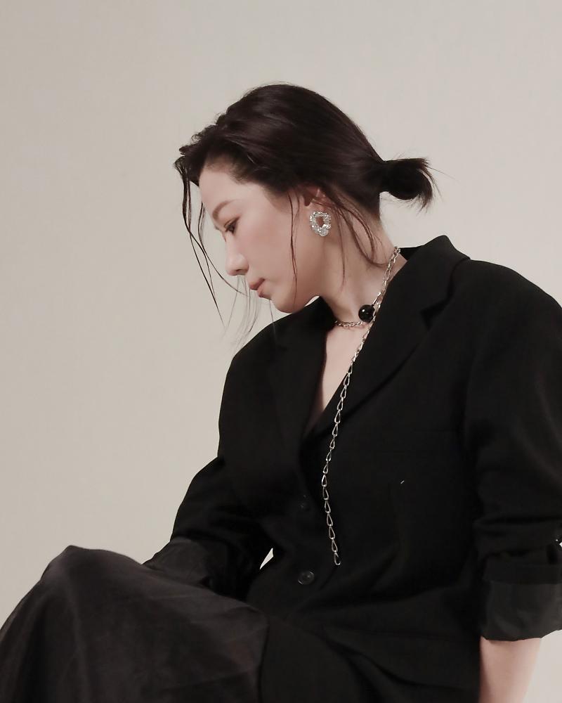 teamlingling810's tweet photo. [호두앤유] 포스트 업데이트

"나 그대를 사랑하오"

출처: https://t.co/8yfG5JFUKJ

#전혜진 #싱글즈 #singles https://t.co/9lpgQln9GZ