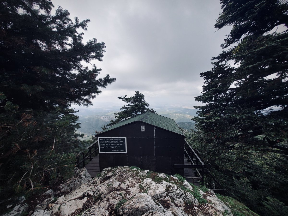 exploremessinia's tweet photo. Keep calm and love rainy days 🌧 

#hiking #hikinglife #mountainvibes #mountainstories 
#wanderlust #cloudysky #rainydays #fallseason🍂#LifeOutdoors #exploremessinia  #exploretours #OutdoorActivities #outdoorgreece #DiscoverGreece #discoverpeloponnese #TravelinGreece #visitgreece https://t.co/QPlu9Dh10b
