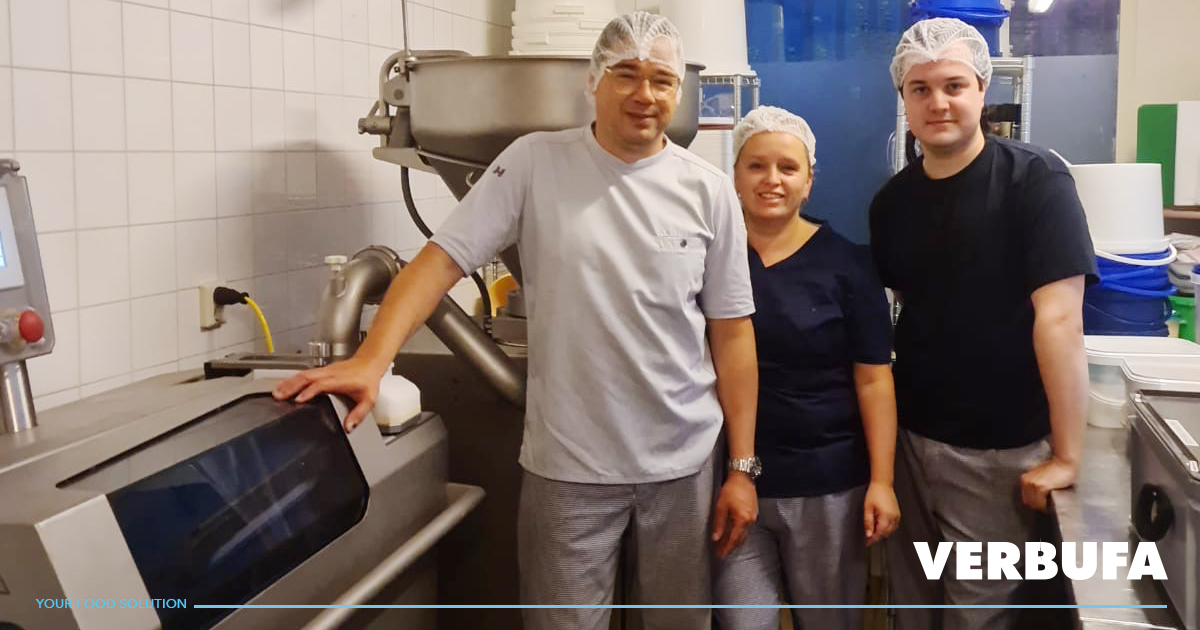 Ingebruikname bij Bedford &amp; Delancey van een Verbufa MBF-1 in combinatie met een veelzijdige en flexibele Handtmann VF 608.

Veel succes met jullie lekkere bagels, muffins en taarten.

#craftology #bakkerijproducten #vormmachine #vacuumvulmachine #verbufa #handtmann
