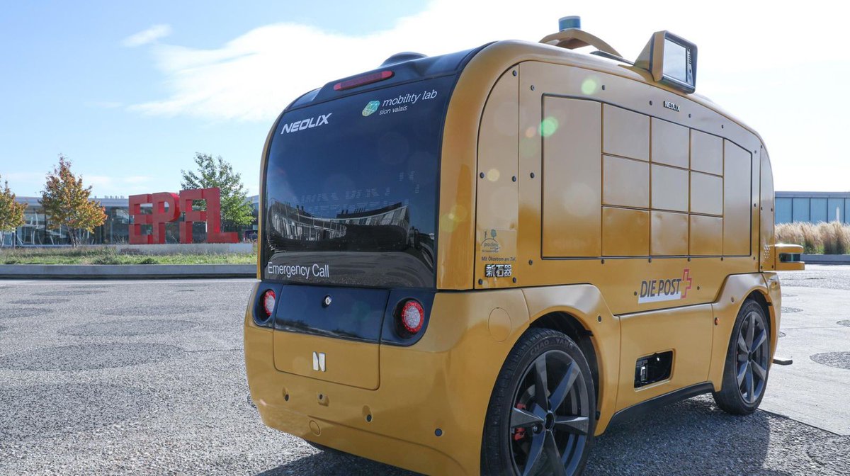 🇨🇭 Federal Institute of Technology <a href="/EPFL_en/">EPFL</a> in Lausanne is testing out self-driving delivery service. The university's campus serves as a testing ground. A #swisstech pioneering initiative that is set to develop further.

Info 👉 : bit.ly/2HkScZp
