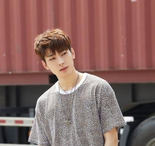 Hi gua Alsaf. Masih newbie disini, ajarin dong guys jgn galak² tapi ekekeke

Mutualan? Rt /like
Fambest? Dm 

#roleplayer #roleplayerindonesia #rolepyerkpop #roleplayaccount #roleplayers #roleplayerindo