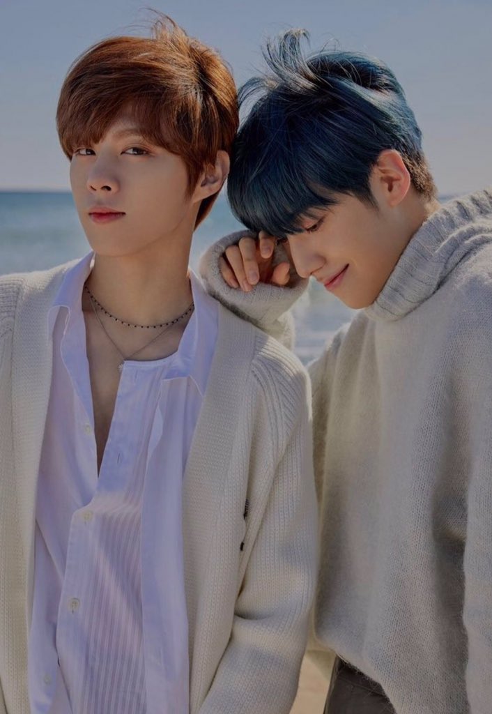 frivolouw's tweet photo. @MBCMusicCore Seungyoun x wooseok
Wooseok x eunsang 

PLEASE https://t.co/LI20idlNFE