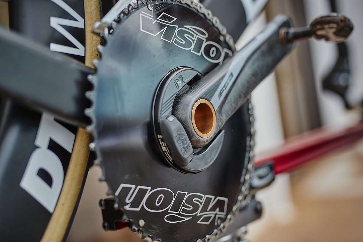 BianchiProTri's tweet photo. VISION x FULL SPEED AHEAD 👌🏻
#visiontechusa #fullspeedahead #triathlon #5511 #ride #cycling @visionmy @rideFSA https://t.co/V6fI1Os4Ho