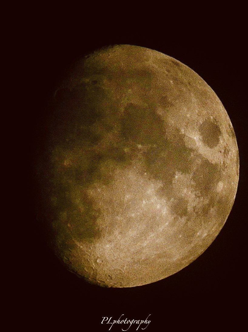 paddylane7's tweet photo. Last nights Moon looking rather splendid
#spaceweather
#mooonwalk https://t.co/AXZKuGhghf