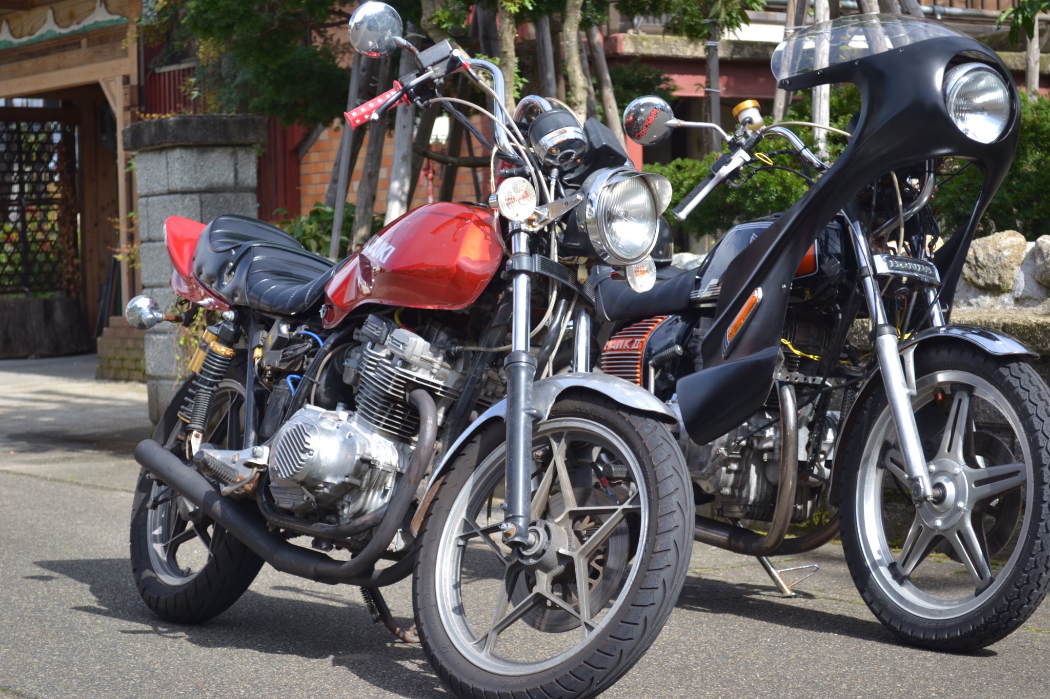 GSX400E ゴキ ロケットカウル 赤黒　イノウエ GSX400E ゴキ ロケットカウル 赤黒 イノウエ GSX400E ゴキ