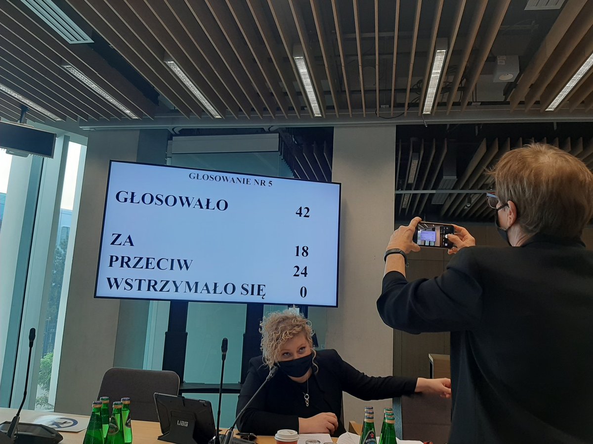 Hanna Gill-Piątek tweet media