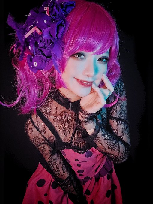 コスプレイヤーしろさきのTwitter画像28