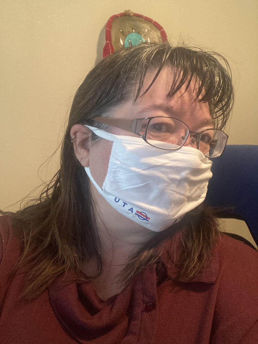 mombidex's tweet photo. I was gifted this @utah.valley.university and @rideuta mask in a BOO 👻 bag from my sis. #maskupprovo #maskuputah #facemaskfashion https://t.co/Z1MmTICnT4
