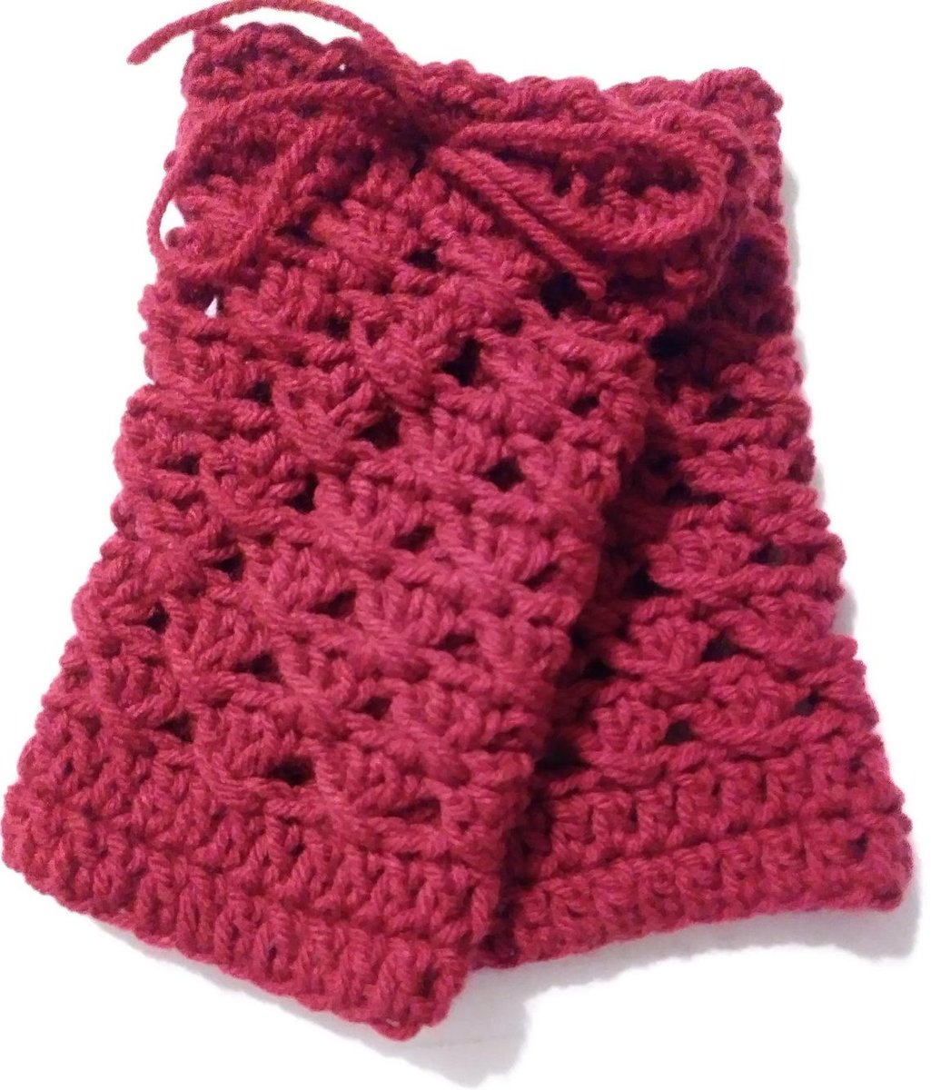 annimae9's tweet photo. Crochet Fingerless Gloves, Texting Gloves, Wrist Warmers, Driving Gloves, Crochet Gloves, Mittens, Wristlet, Gift for Her #grammaleas #crochetfingerlessgloves #cranberryred #wristwarmers #drivinggloves #crochetmittens #crochetgloves #giftidea https://t.co/bPGspmsyC6 https://t.co/KTAxq48hBm