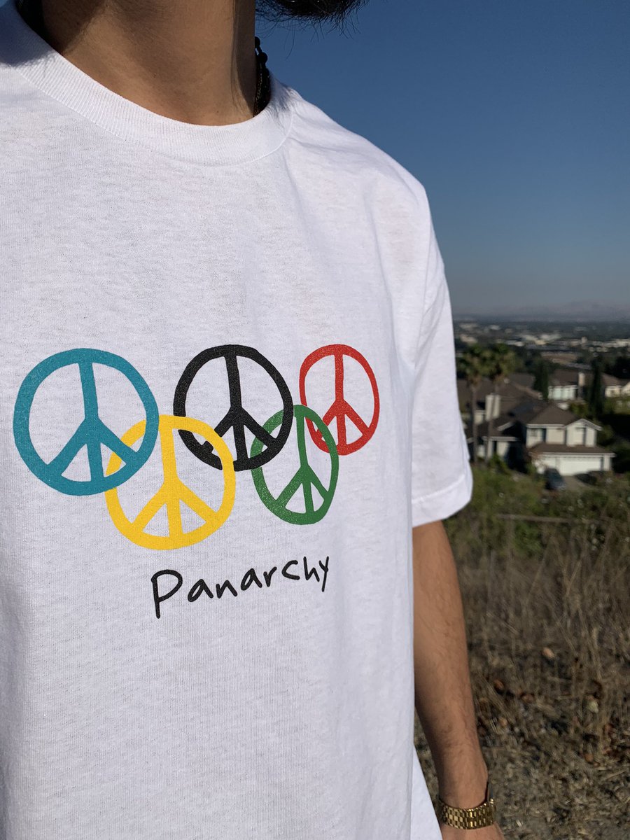 PanarchyCo's tweet photo. Please retweet my next customer could be on your timeline 🙏🏻 
https://t.co/uGIgQffHsd 
Available until 11/2 https://t.co/VKVtLvLjpp