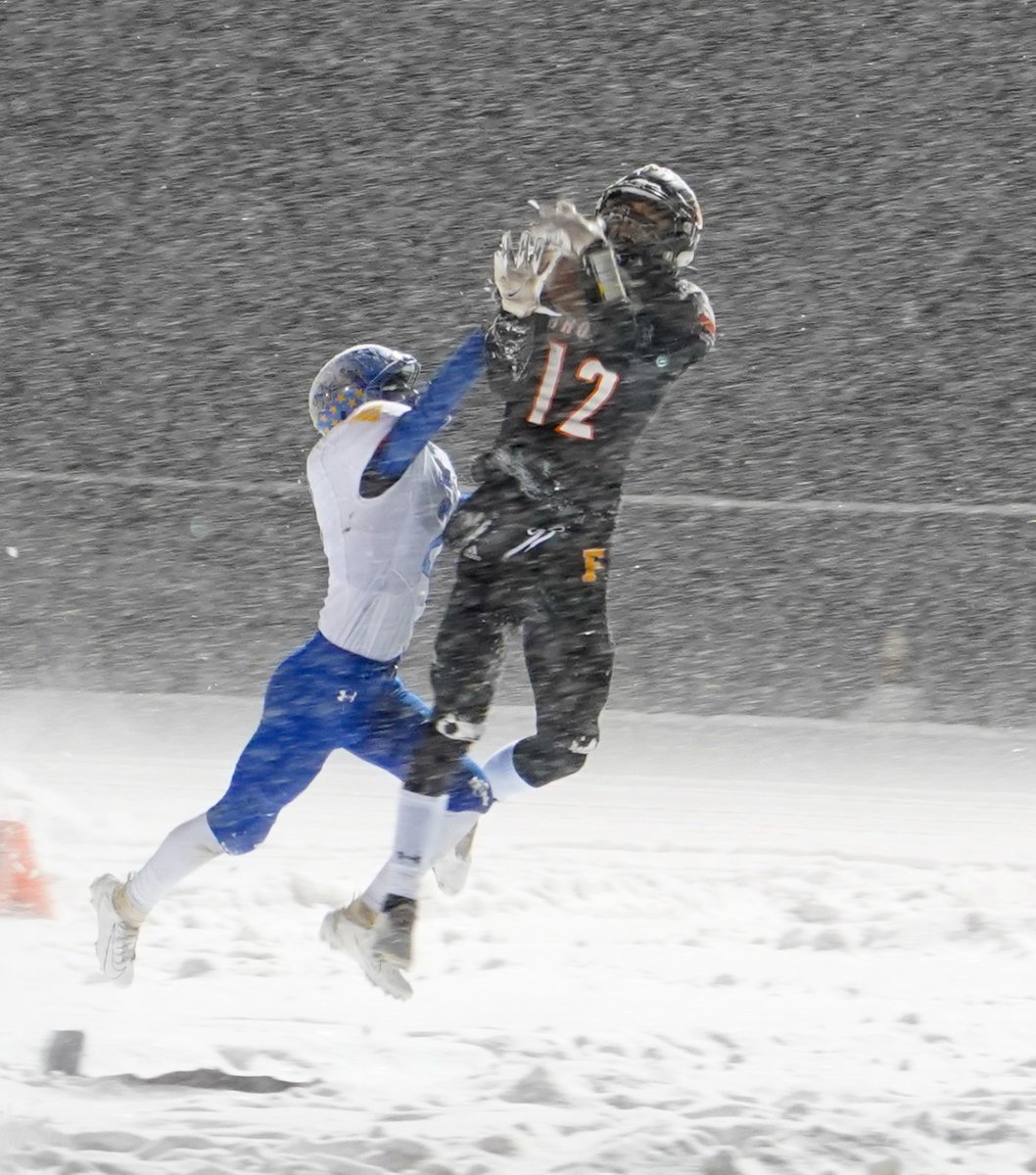@SportsCenter #SCtop10 Frenchtown Broncs Class A Montana Football https://t.co/aTFG3OhKcF
