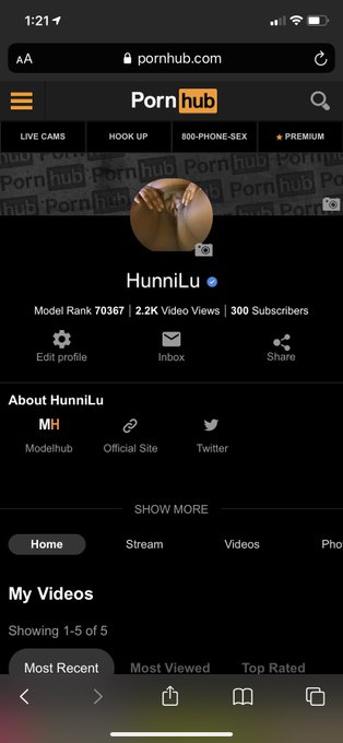 I hit 300 hundred subscribers!!!! https://t.co/ifSCq2wjQ9<a href="/tag/modelhubbday"class="tags"><span>#modelhubbday</span></a>