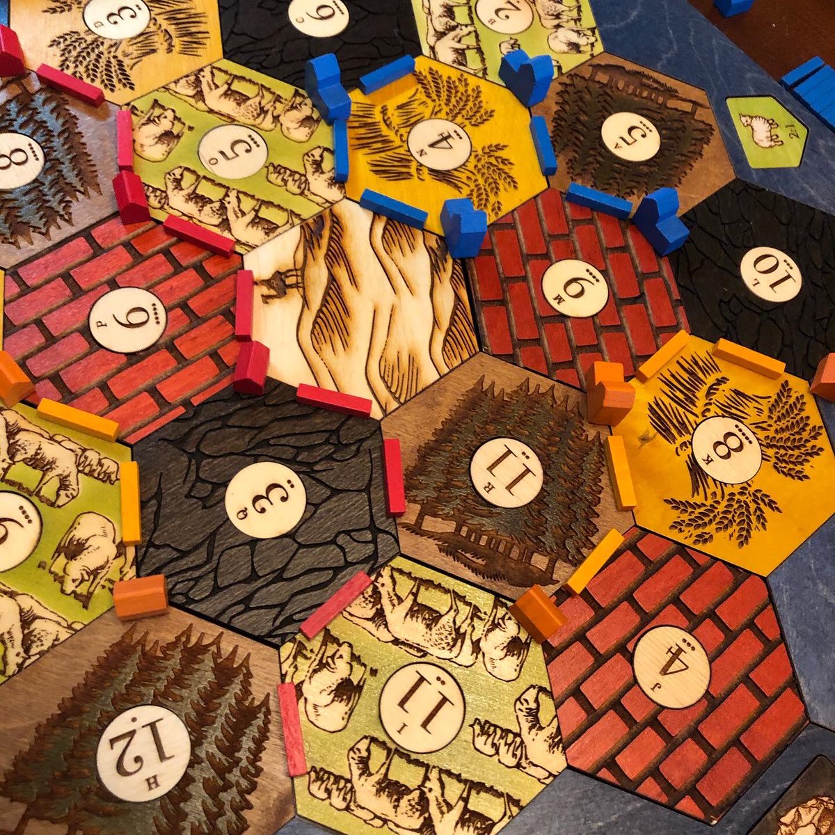 Catch2222Gaming's tweet photo. After too many years, @adamlavazza finally learned to play Settlers of Catan and even won a game! #catan #boardgames https://t.co/SasRb8nMbS