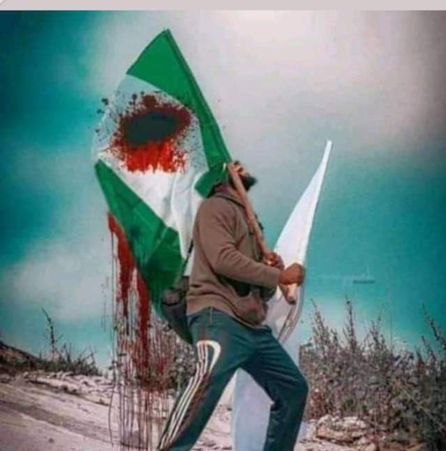 Khayspeaks's tweet photo. D SHOOTINGS took place before d LOOTING. LOOTERS are being found but the SHOOTERS are no where to be found! Where are the SHOOTERS?

#KnowYourOppressor #EndSARS #BlackTuesdayNigeria #sanwoolu #WhoOrderedLekkiMassacre #BETHipHopAwards2020 #EndBadGovernmentinNIGERIA https://t.co/RwSVToqKRc