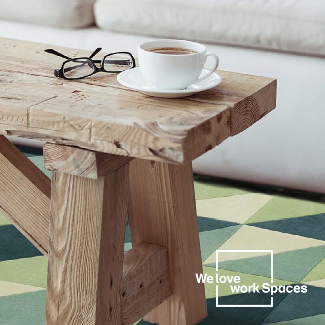 WeloveworkSpace's tweet photo. ¡ Nos gusta ! ❤️ @barcelonarugs a querido transmitir el techo de espejos del mercado “Els Encants” donde refleja los colores de la ciudad y ha sido la inspiración para el diseño de la alfombra.
Más información en https://t.co/d5ljeCNLgs.🙃
#Welows #WeloveworkSpaces https://t.co/i6Qs8YJ7iF