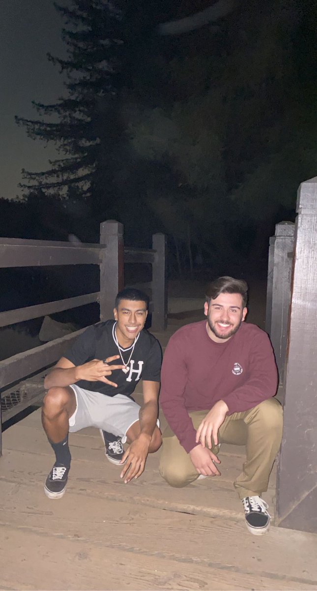 Pope🫨 tweet media