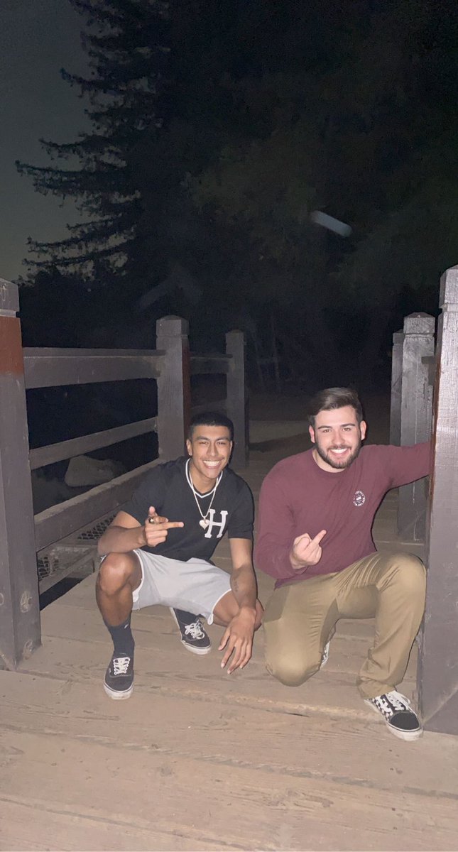 Pope🫨 tweet media