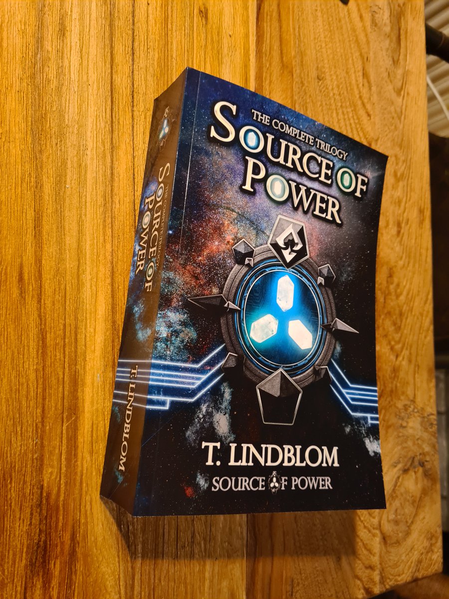 Malkreth's tweet image. The new paperback books have arrived!

#spaceopera #scifi #booktrilogy #sciencefiction #epicfantasy #sourceofpower #paperback #printbook #bookseries #bookart #tlindblom #epicscifi #epicspaceopera #romance #action #adventure #bookadventure #amwriting #amwritingscifi