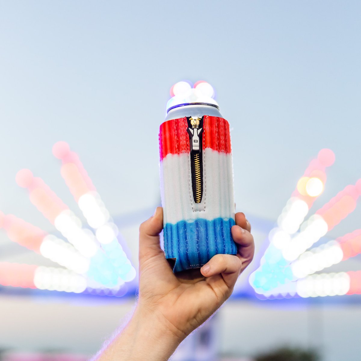 waronwarm's tweet image. 🇺🇸 🧊 🥶 Giveaway! WIN the new C-16 ‘Bomber Pop’
-
How to enter:
1. Like, comment, &amp;amp; retweet.
2. Follow @waronwarm 
Thats it! One random winner will be selected on 10/30. Good Luck 😺
📸: @cody.briner 
-
#bombpop #giveaway