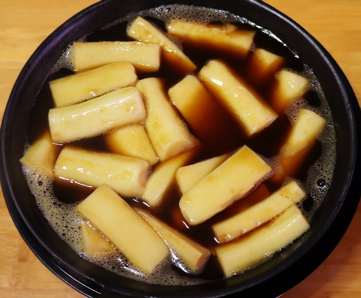 a71114010's tweet photo. 궁중떡볶이, 떡잡채 https://t.co/OeVW3E2kSG https://t.co/WKenIGsF79