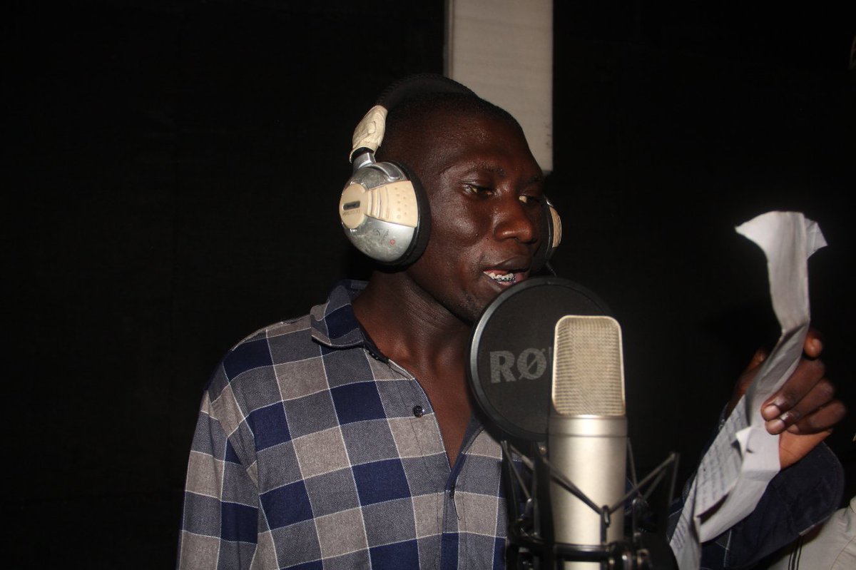 StivoSimple's tweet image. Ngoma mpya njiani..kuwa ready, itakua Christmas ya mapema. #ndiomanake