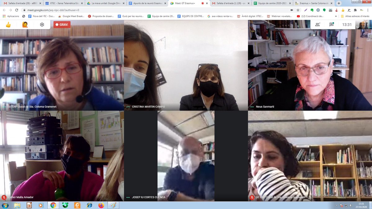 crpsantacolomag's tweet photo. Ahir vam realitzar la 1a sessió del grup de treball del projecte #ErasmusPlusScg d’aquest curs 2020-2021. Hem planificat les sessions i tasques a realitzar amb @SanmartiNeus que ens assessorarà. @InsTorrent @EscolaTanit @sepiegob https://t.co/7E1ZsIvQLC