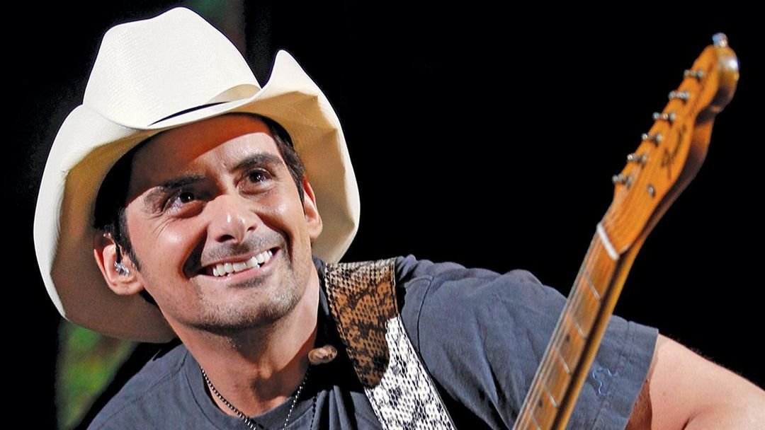Happy Birthday to American country music singer and songwriter. Brad Paisley (28 October 1972). 