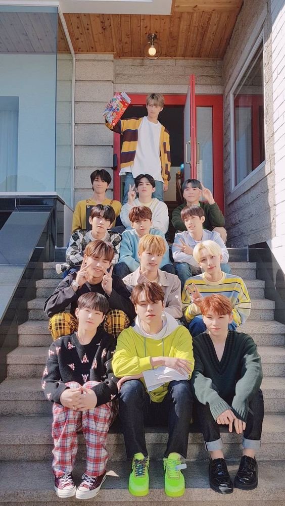 — questions for carat moots ⁎⁺˳✧༚qrt your replies!