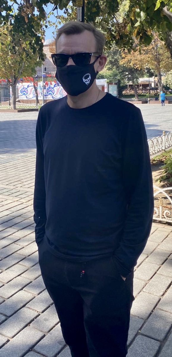 IgorBuskin's tweet image. С 28 октября по всей территории страны вводится масочный режим. 
Теперь маски нужно будет носить в местах массового нахождения граждан, в общественном транспорте (включая такси), в лифтах и даже на парковках.

facebook.com/10001588038757…