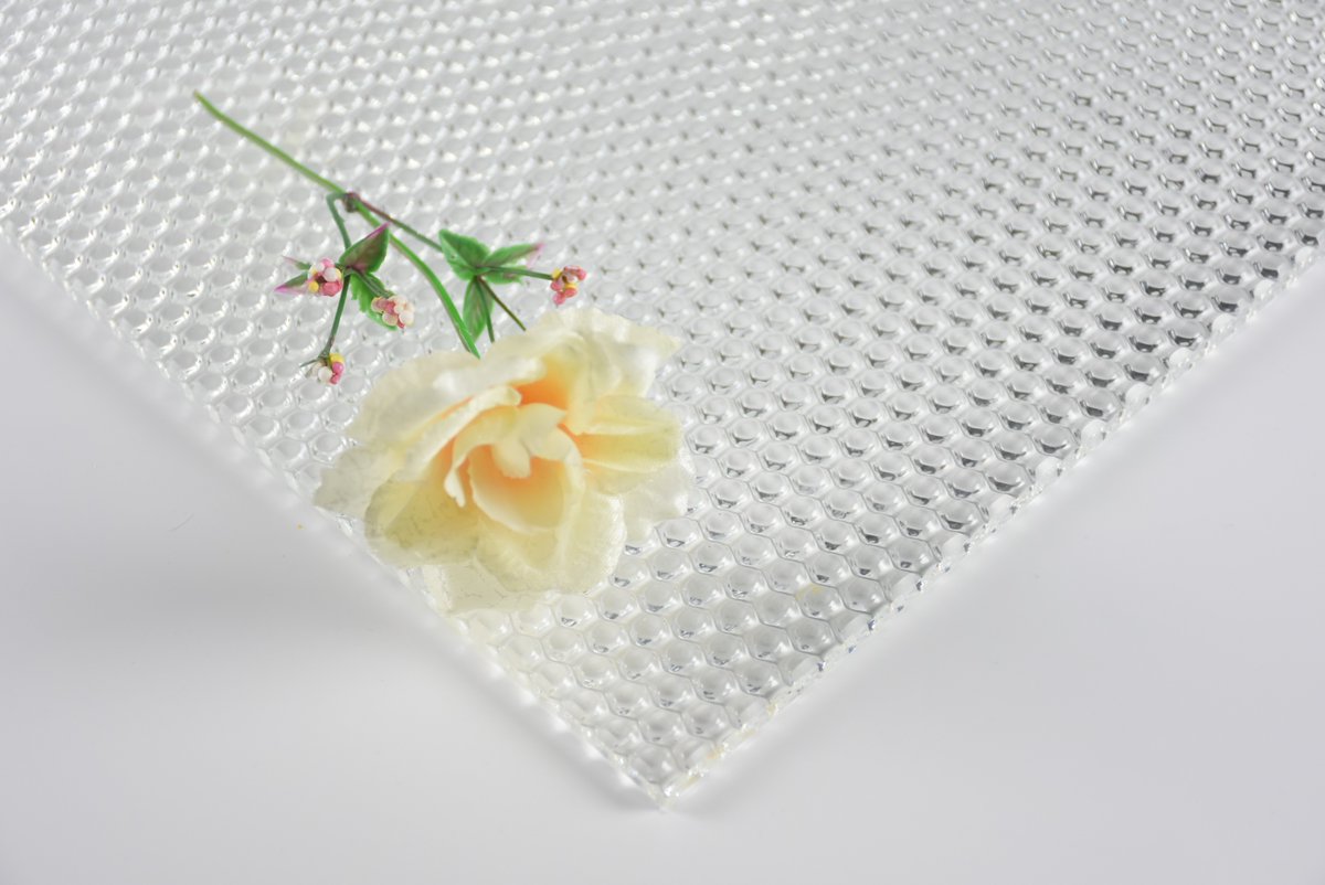 MIGO GLASS Low Iron Patterned Glass;

If any need contact me:Anna@migoglass.com