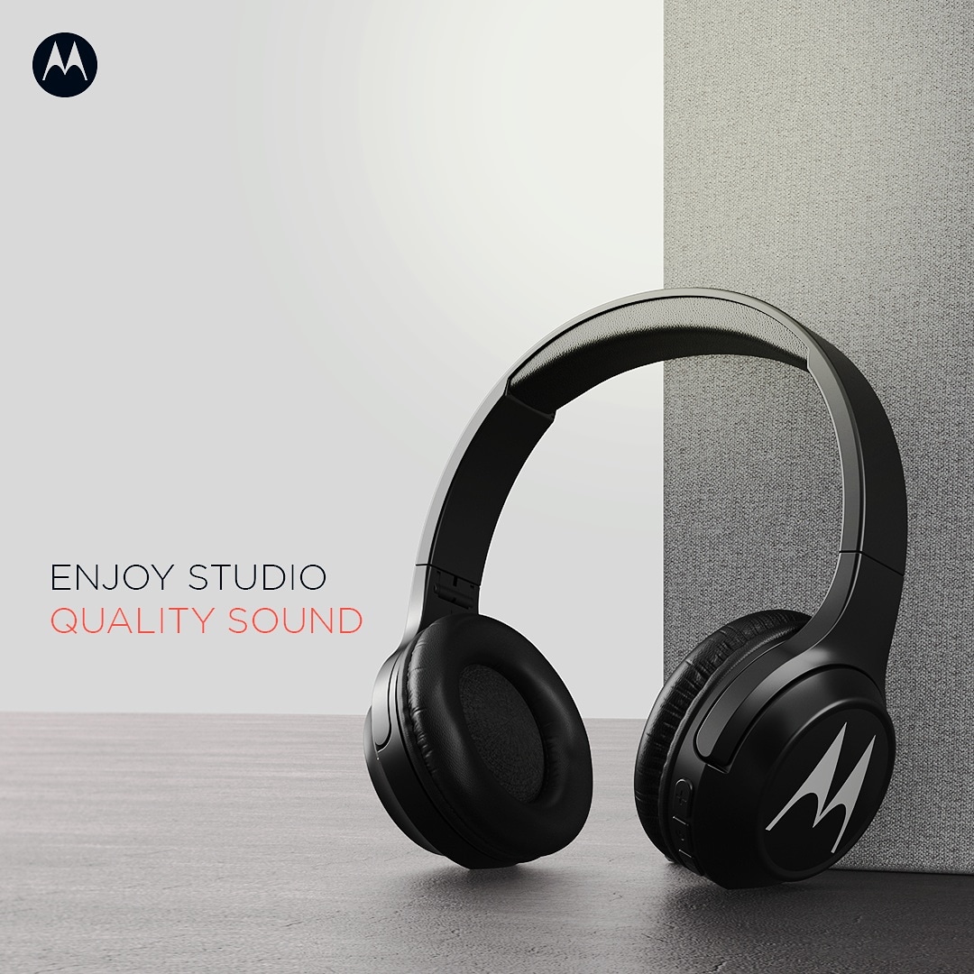 MotorolaLS's tweet photo. #Escape210 allows you to experience the best #sound with its 40mm high intensity #speakers. Feel every beat to the core.
#HelloMoto #HelloGoodtimes #FeelTheBass #MusicisLife #AlwaysConnected
#YourMusicYourLife #headphones #music #earphones #headphone #bluetooth #headset #audio https://t.co/HIRRd9Ywb7