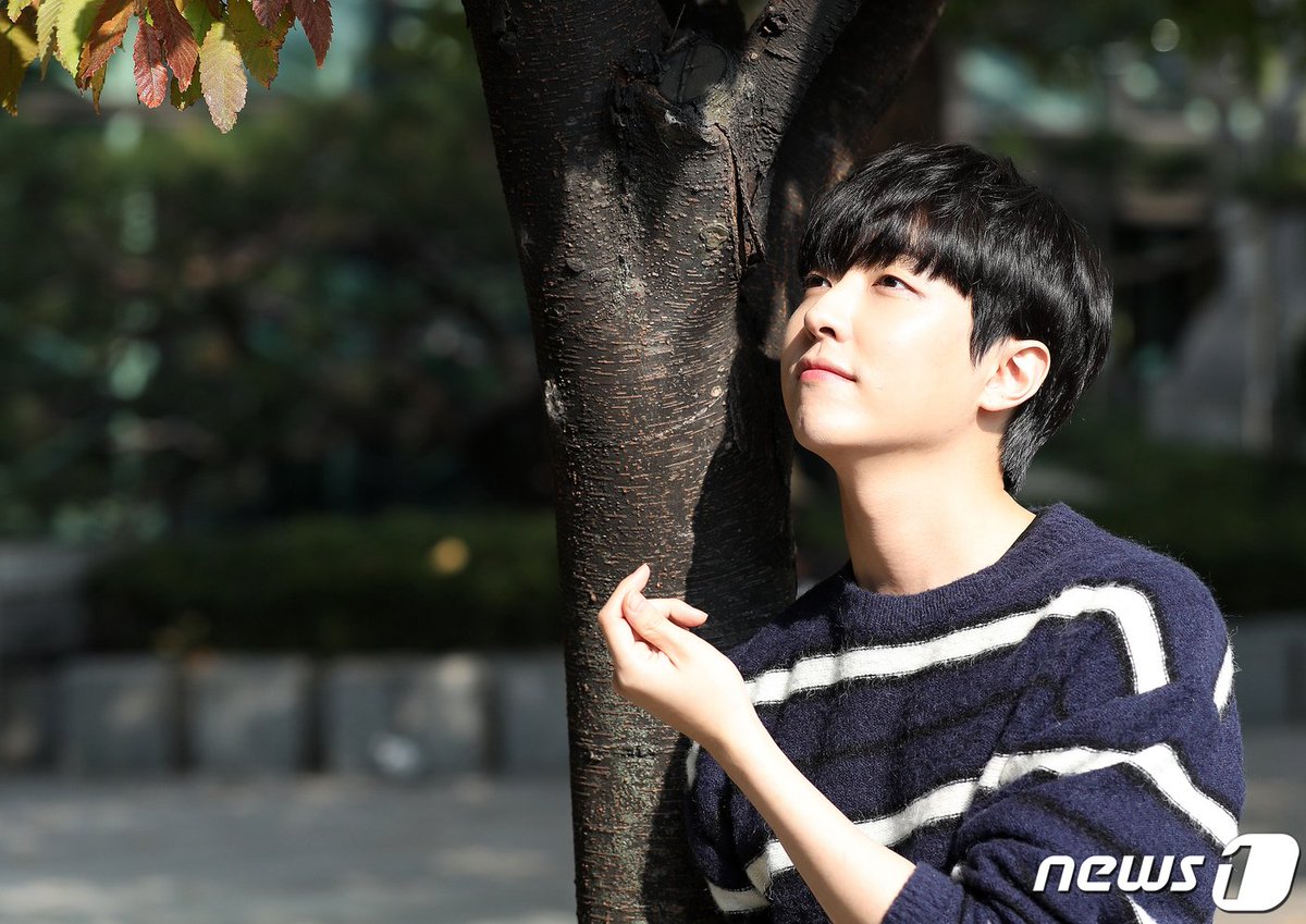_melis46's tweet photo. N인터뷰 매체 사진1 #이유진 #윤동윤 https://t.co/4vyTQEIG5C