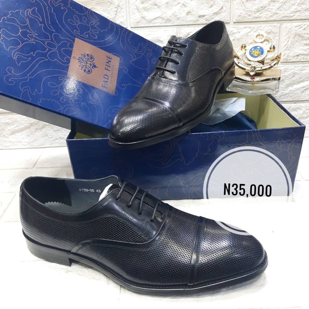 jpeteessentials's tweet image. Hello! We remain your one stop online shop for trendy menswear, unisex foot wears, bags, crochet, joggers, shorts 👔🧢👟 etc. 
Visit our shop on 
IG shop instagram.com/jennie2pete
Facebook facebook.com/Jennie-Pete-Es…
Chat with us on WhatsApp api.whatsapp.com/send?phone=234…