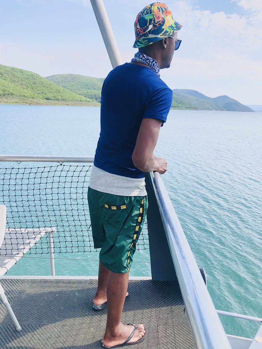 Chillimane's tweet photo. Since 2011 I’ve been wearing the clothes I made. #dlozilam #PowerUp #phumakimi @phumakimi1 insta- Phumakimi_wear https://t.co/HMJc24EKXY