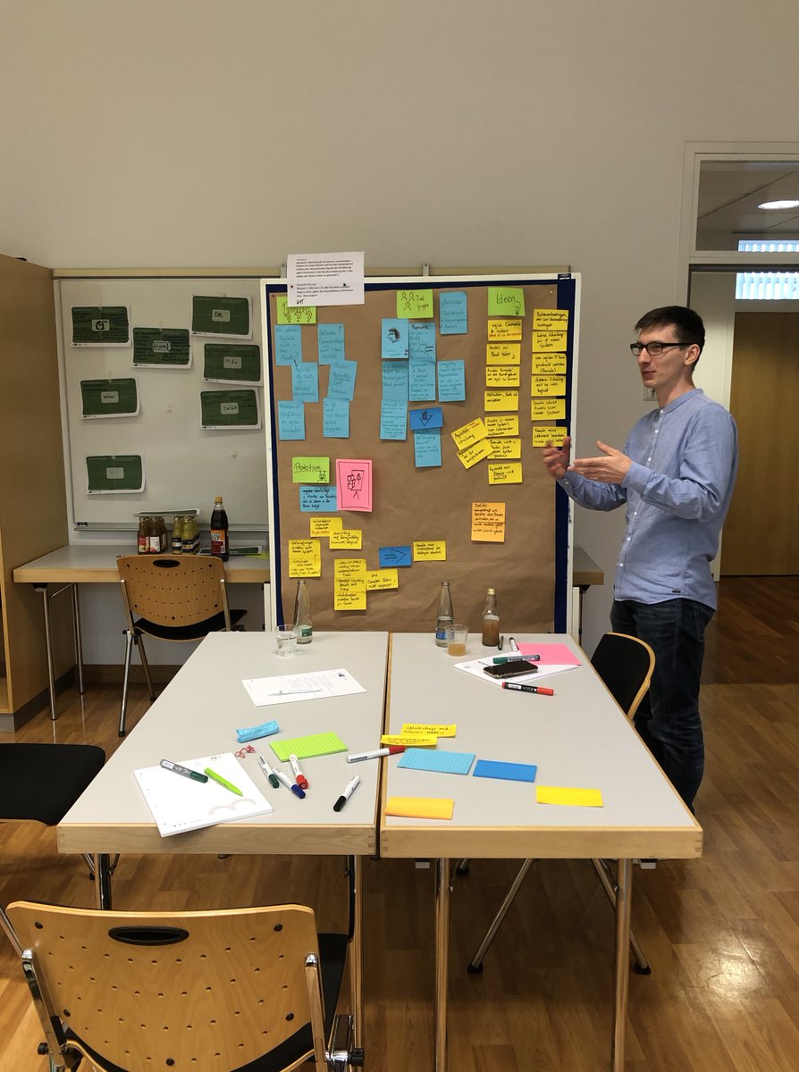 IlliManuel's tweet photo. Agilität in der Berufsausbildung!
Wir starten in unseren letzten und vielleicht spannendsten Tag unseres IHK-Lehrgangs: Heute werden die Konzepte zur Umsetzung vorgestellt, diskutiert und besprochen - wir sind alle schon sehr neugierig #agileslernen #agilearning #lerncoach https://t.co/ICSCg1B1yv