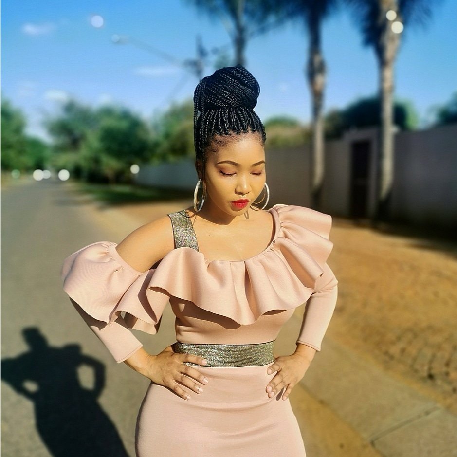 phly_mich's tweet photo. My designs 😍 so proud of my work
ROSEBUD COUTURE🌹 https://t.co/k59c7ZGkgv