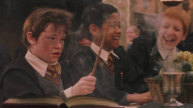 28 October 1988: Devon Murray, who plays Seamus Finnigan, is born. Happy birthday 