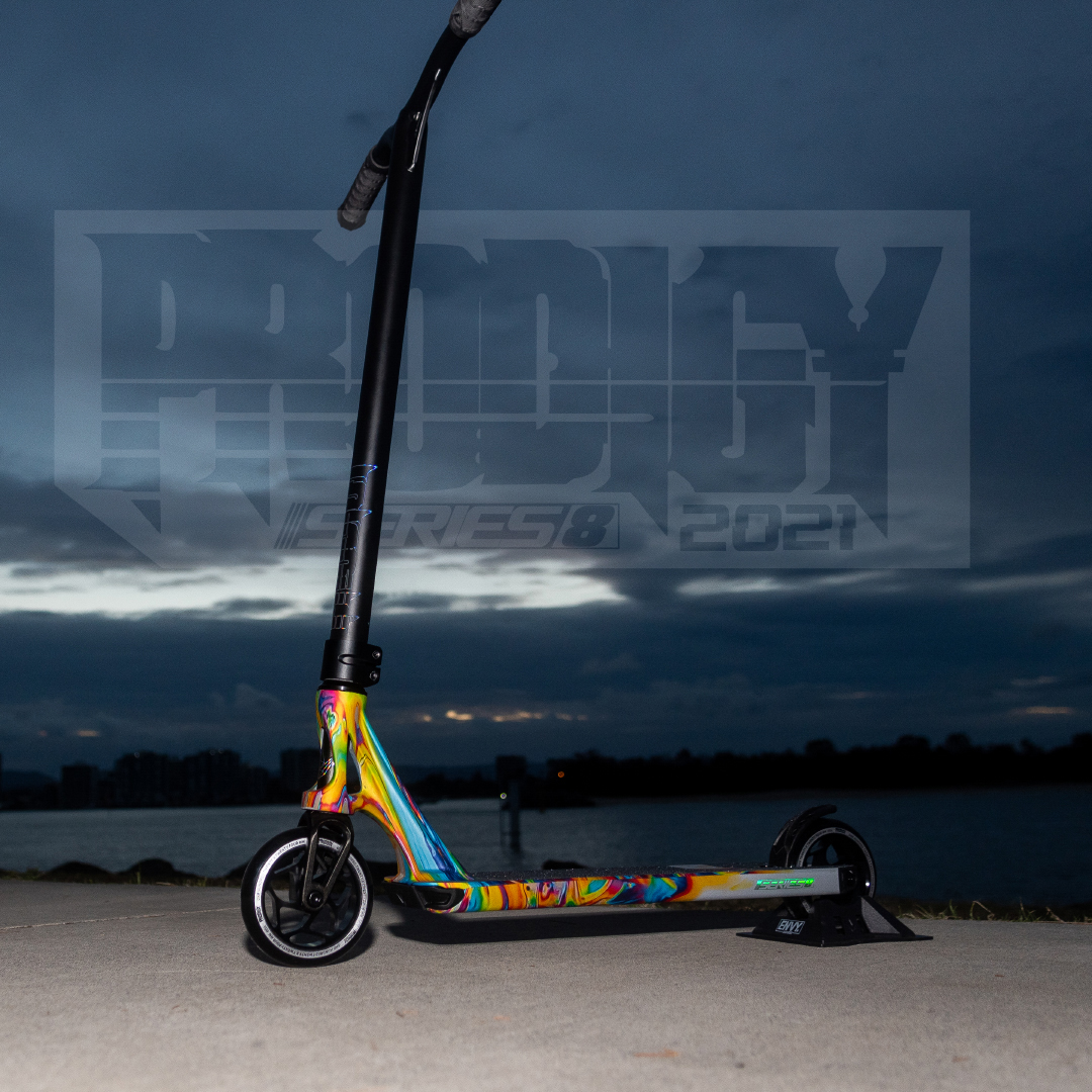 blunt_scooters's tweet photo. SWIRL PRODIGY S8
That POP of Colour is all in the deck on this Whip..keepin it Black on Black for the rest. 🌈 🖤. What do you guys think? Get it NOV 1.
#ProdigyS8 #Prodigy2021 #ProdigyS8Swirl #BluntScooters https://t.co/gSwH96kKRt