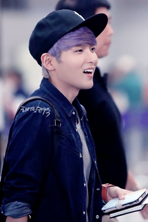hourlyryeowook's tweet photo. #려욱 #RYEOWOOK #슈퍼주니어
#SUPERJUNIOR
[ @SJofficial ] https://t.co/aAobC9vnTQ
