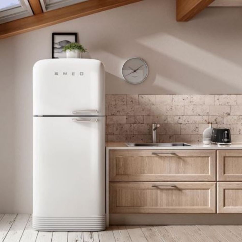 Let there be light, let there be @smegsouthafrica.β¨
Shop now --> https://t.co/xYWEAQ5XOF
#HirschsHomestore #TrustedSince1979 #Smeg https://t.co/SJyNrJFrzG