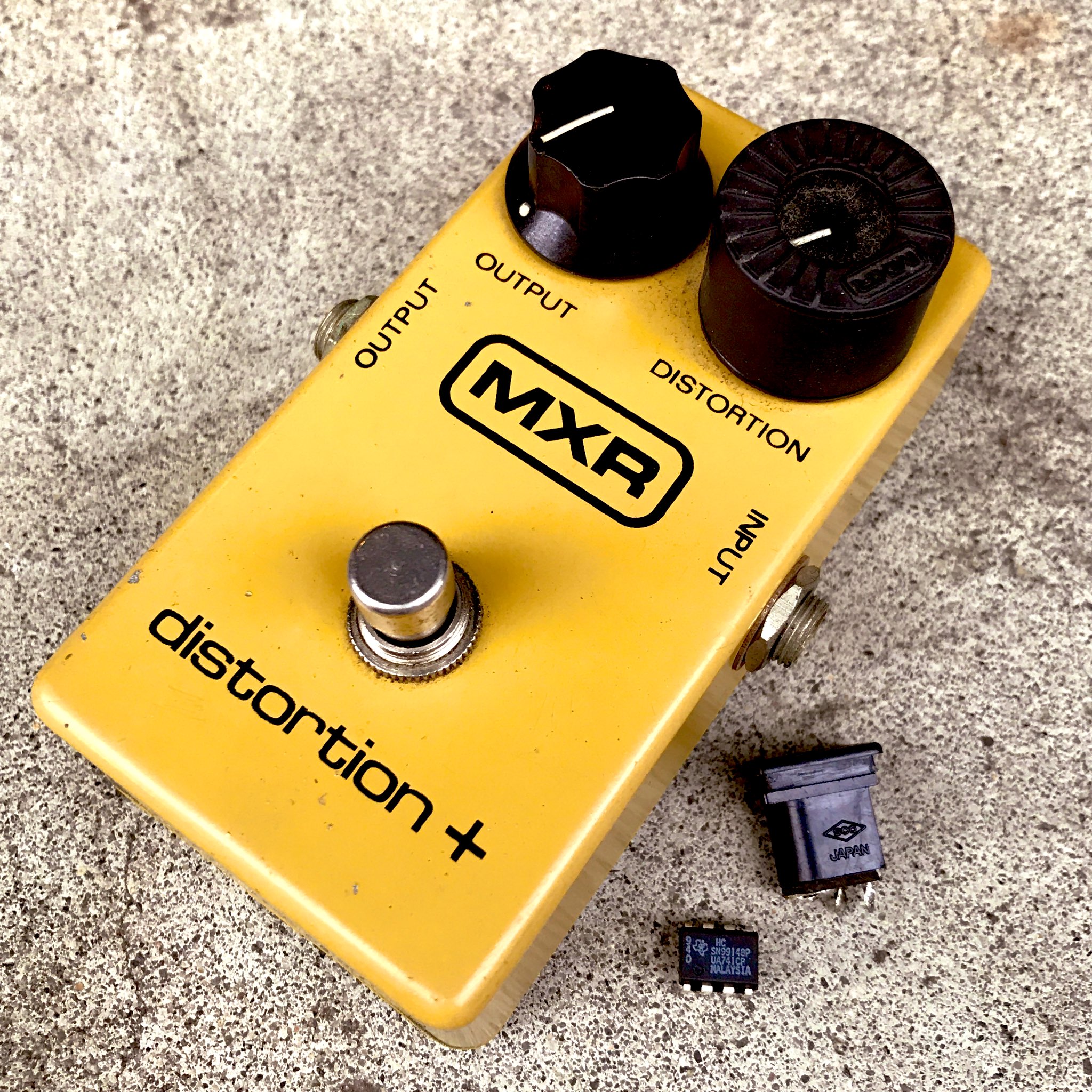 経典ブランド MXR distortion EFFECTOR TOKYO - 修理 + ギター