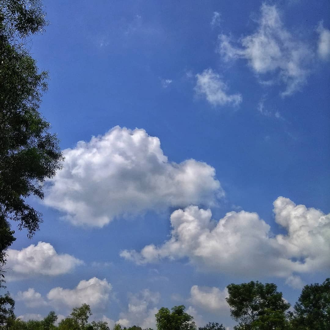 দূরের আকাশ !!!😍