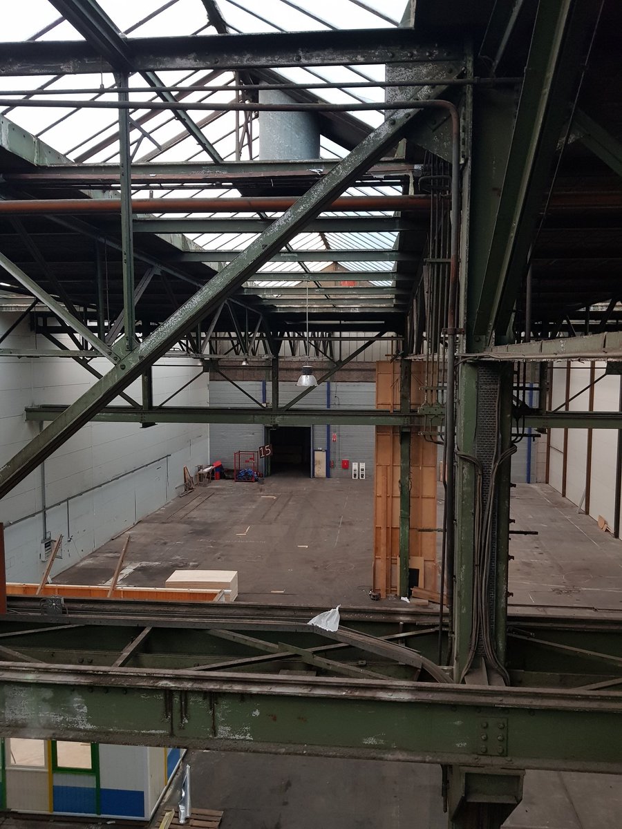 db_delfgauw's tweet photo. Vandaag verlichting gemonteerd op hoogte https://t.co/yCStLQHXaT