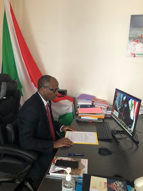 AmbassadeF's tweet photo. Ce mercredi 4/11/2020 À 18H20, le Conseil Permanent de la FRANCOPHONIE, (C.P.F.) vient d'approuver  une résolution portant  la levée définitive des sanctions  prises contre le BURUNDI depuis 2015 lors de sa 112è session. https://t.co/P1djOMO0Dz