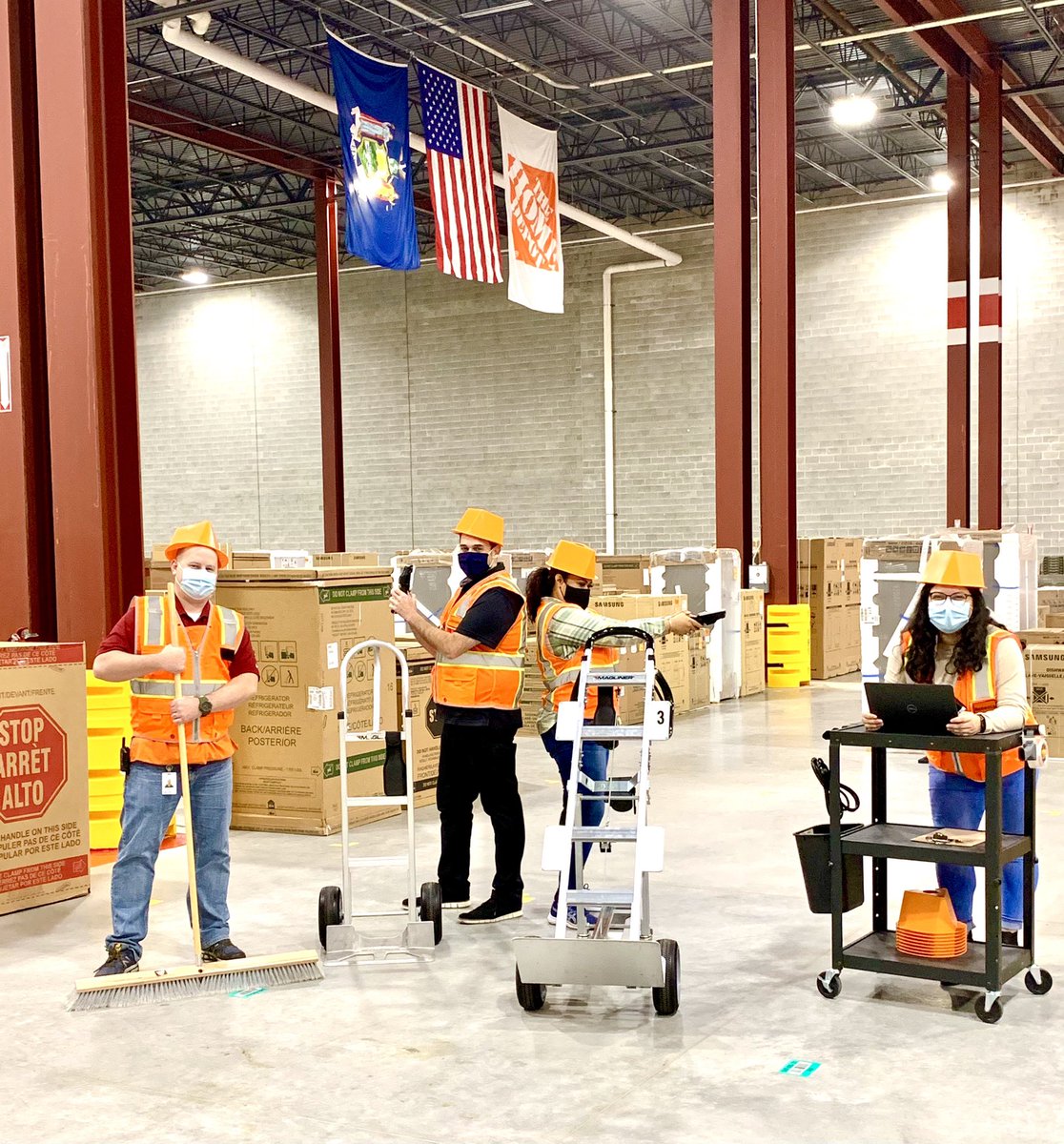 JeremyJMyers's tweet image. Celebrating Cheektowaga’s first day of outbound deliveries with a little fun with our Implementation Team &amp;amp; MDO Manager Jud. Channeling our inner Devo-Charlie’s Angels-Village People 😂😂 #HaveFun #MDO5884 #ONESC 🚚📦🍊