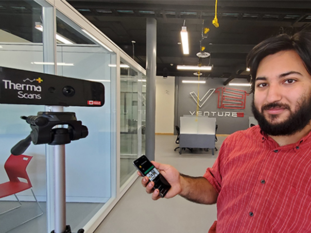 .<a href="/GouvCanSante/">Santé Canada et l’ASPC</a> a approuvé <a href="/thermascans/">ThermaScans</a> de <a href="/Venture_13/">Venture13</a>, un dispositif sans contact révolutionnaire qui utilise la technologie d’imagerie thermique pour mesurer précisément la température et détecter les symptômes de la #COVID19! 
@NrthmbrlndCFDC 
ow.ly/KPMx50CadKr