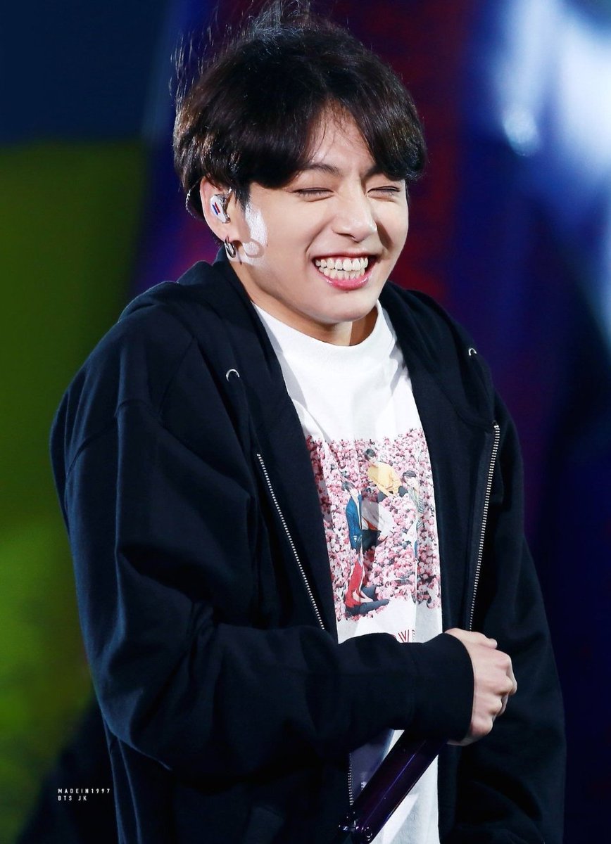 BTSARMYloveFor1's tweet photo. @BigHitEnt jungkookie I love you💜 https://t.co/ggsHHiEPj3