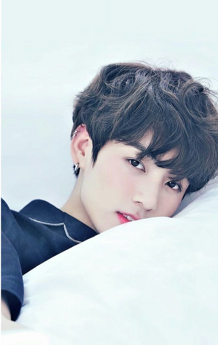 BTSARMYloveFor1's tweet photo. @BigHitEnt jungkookie I love you💜 https://t.co/ggsHHiEPj3
