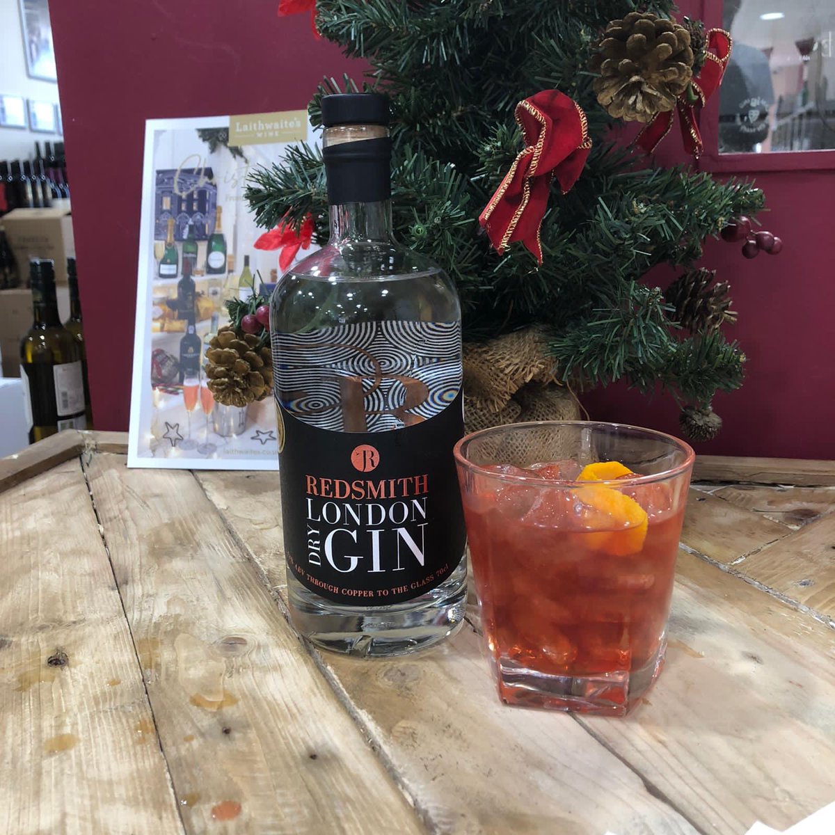 LaithwaitesN's tweet photo. And this is the finished Negroni, made using @RedSmithDistill London Dry Gin. And yes, it was delicious #negroni #cocktailmaking #gin #local #vermouth #bitters #independent #westbridgford #nottingham #hadtotaste #nothardwork https://t.co/xXkEdAUW8D