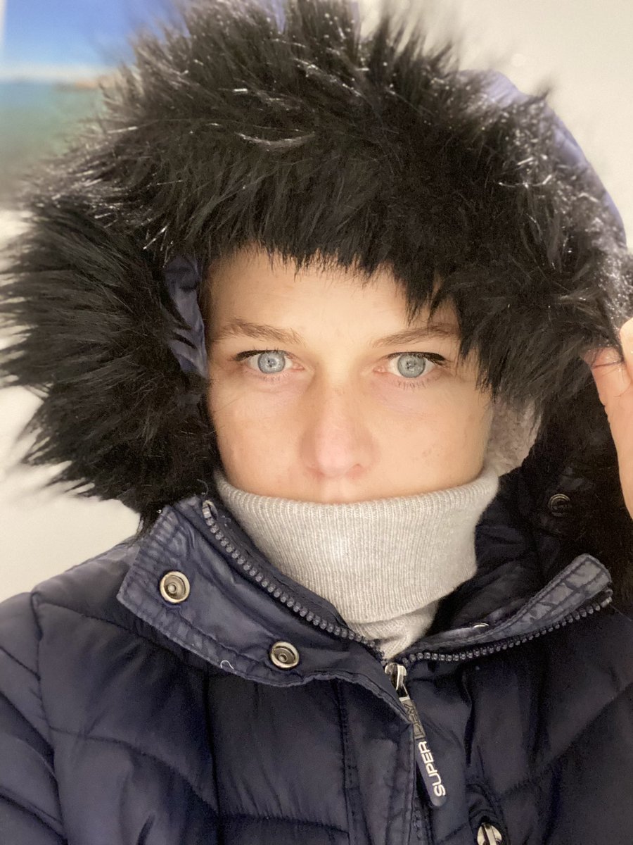 MWhittingdale's tweet photo. I donโt like doing it before January as I am a heating Grinch but as Iโve been indoors with my puffa coat on for 2 hours and Iโm still not warm I shall allow the heating on for a brief period as the children have their bath ๐ #oldschool #coldinnit #cold #putajumperon https://t.co/uyVIOm2TrN